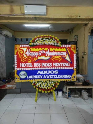 Papan Bunga di Parigi